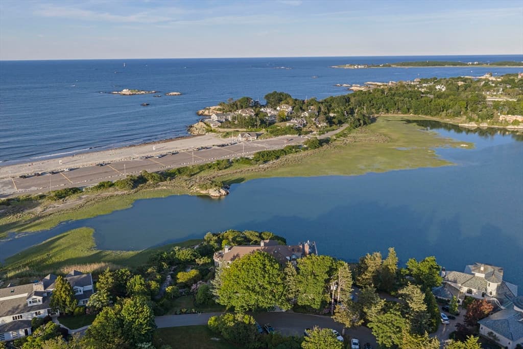 Casa em Cohasset — foto 3