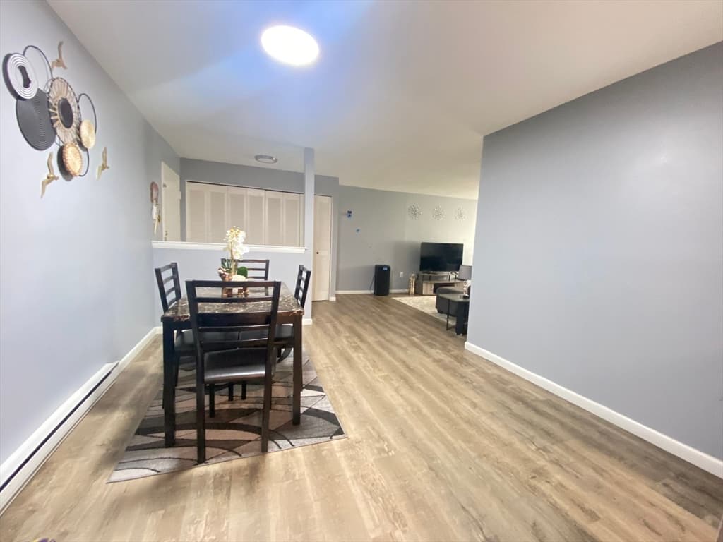 Condomínio em Framingham — foto 4