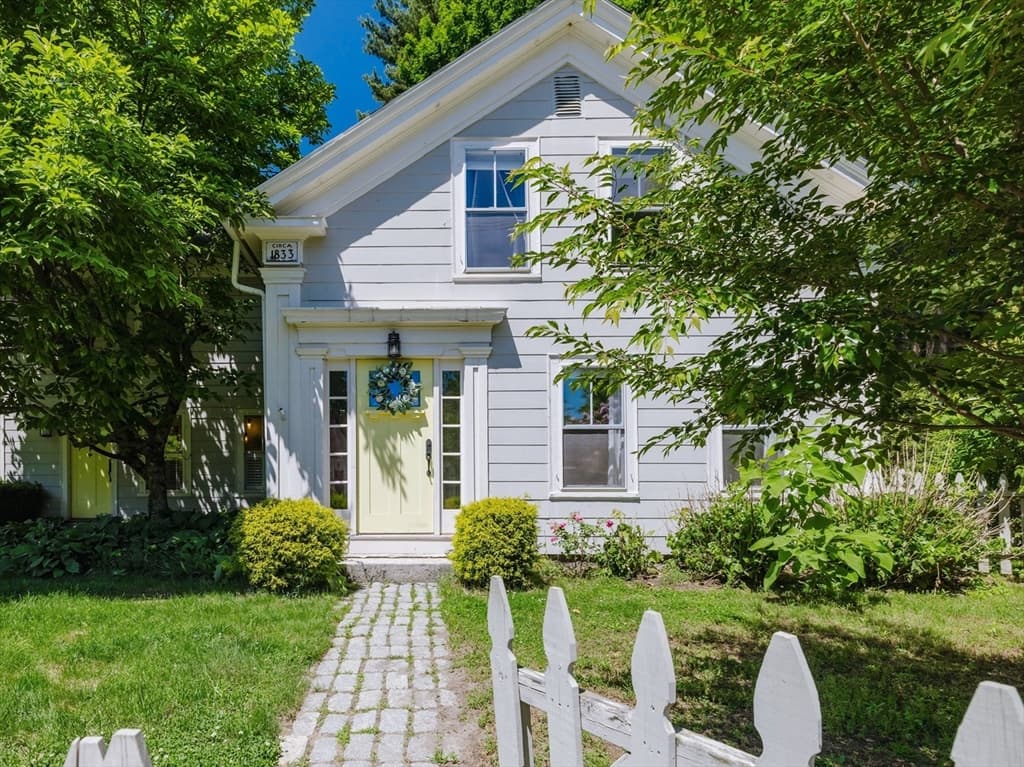 Casa em Holliston