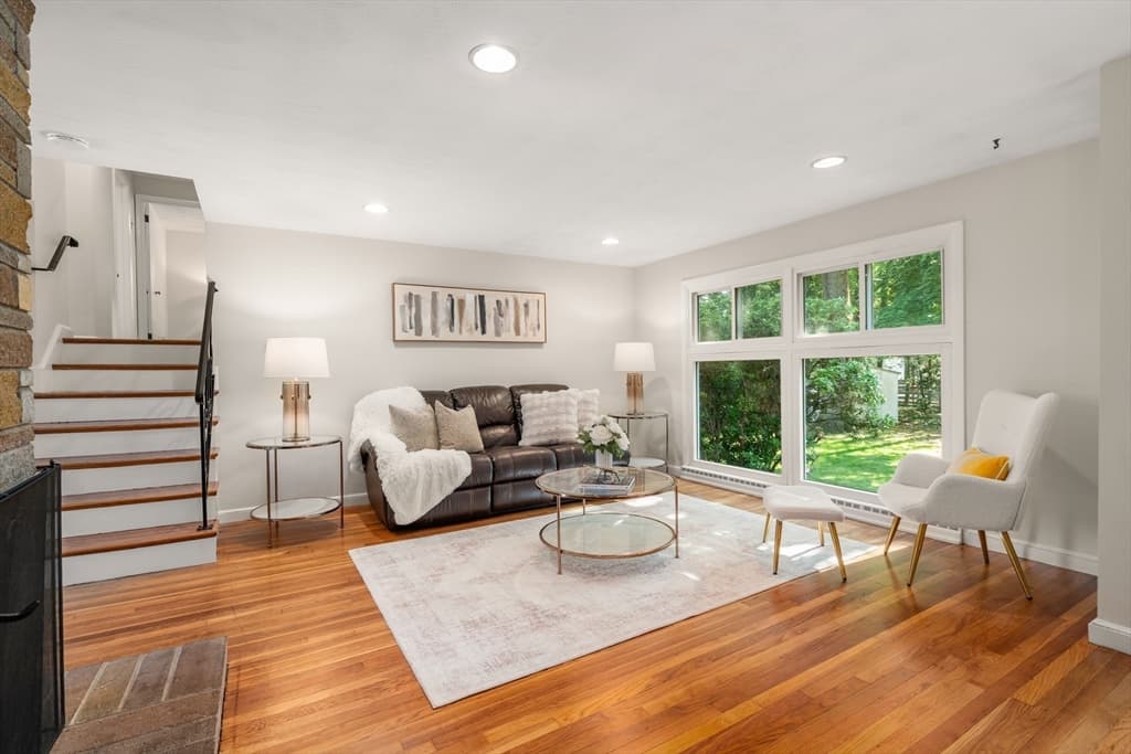 Casa em Framingham — foto 5
