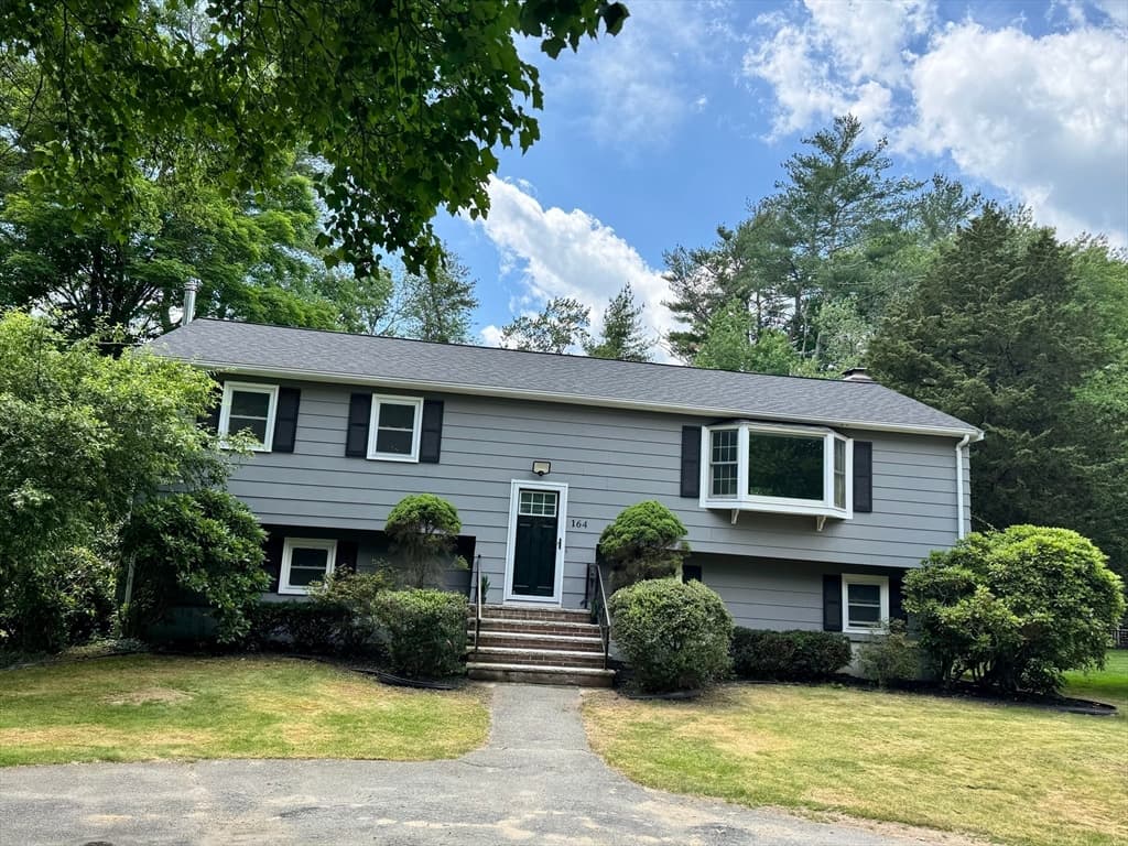 Casa em Raynham — foto 2