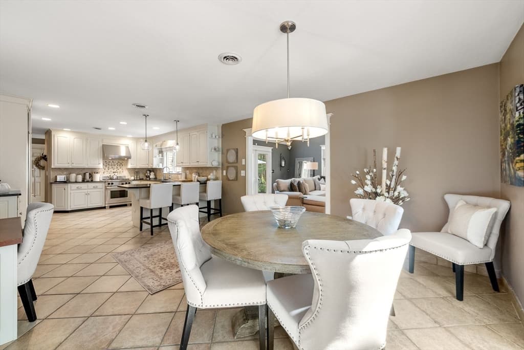 Casa em Hopkinton — foto 7