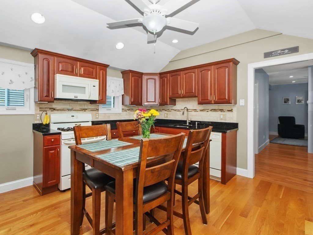 Casa em Waltham — foto 8
