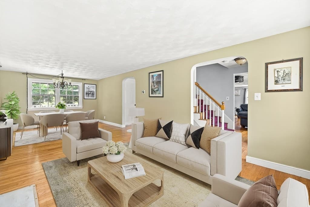 Casa em Stoneham — foto 6