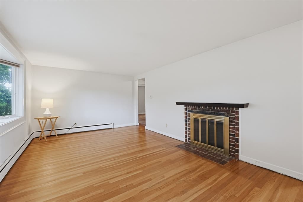 Casa em Stoneham — foto 7
