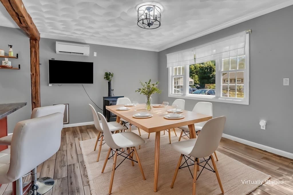 Casa em Dracut — foto 8