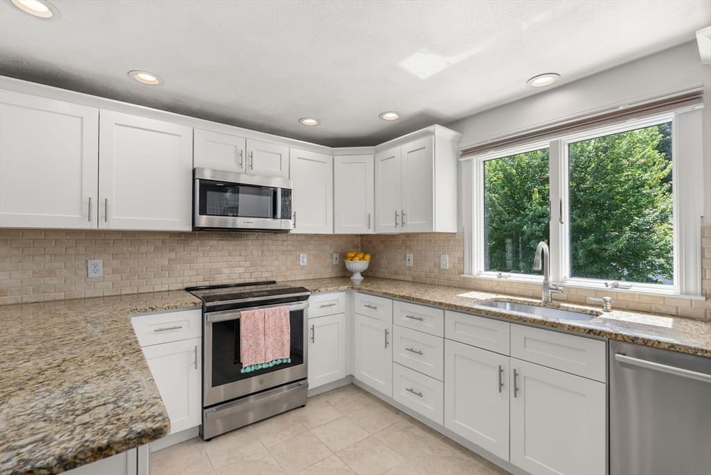 Casa em Lynnfield — foto 6