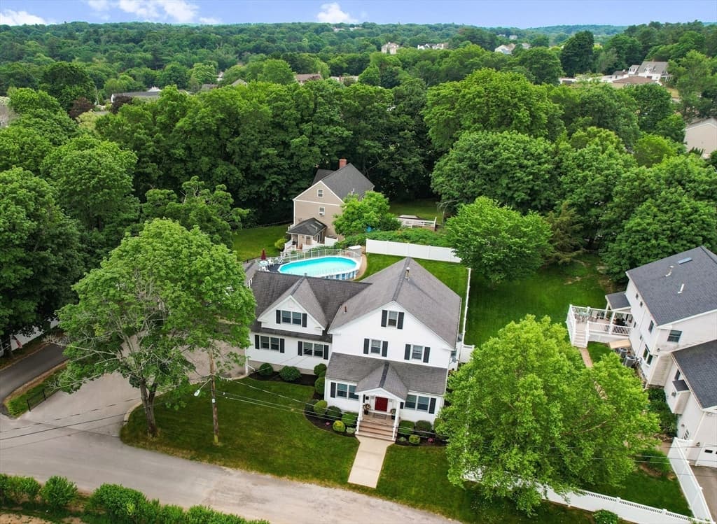 Casa em Stoneham — foto 6