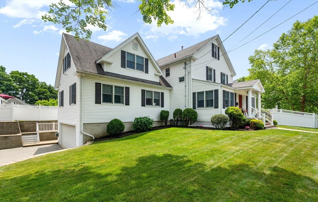 Casa em Stoneham — foto 3