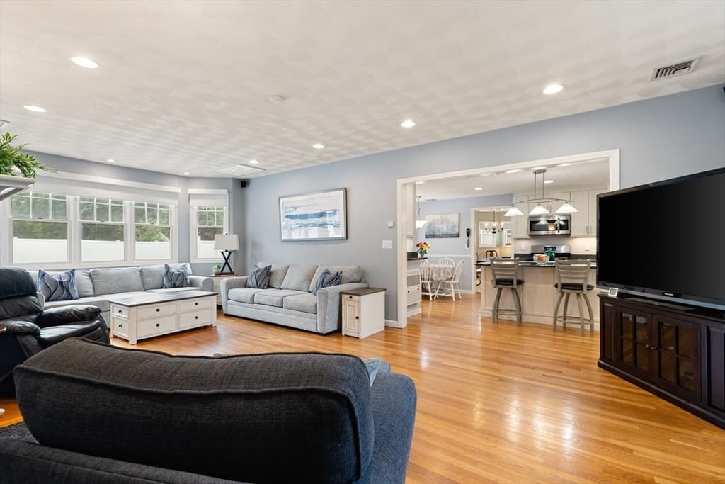 Casa em Stoneham — foto 9