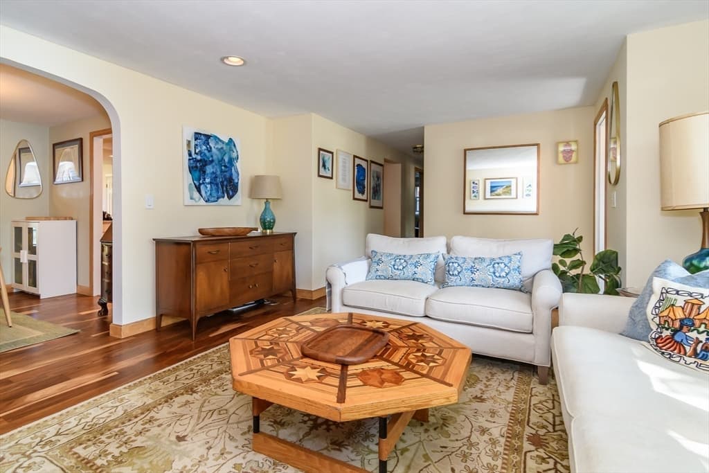 Casa em Natick — foto 4