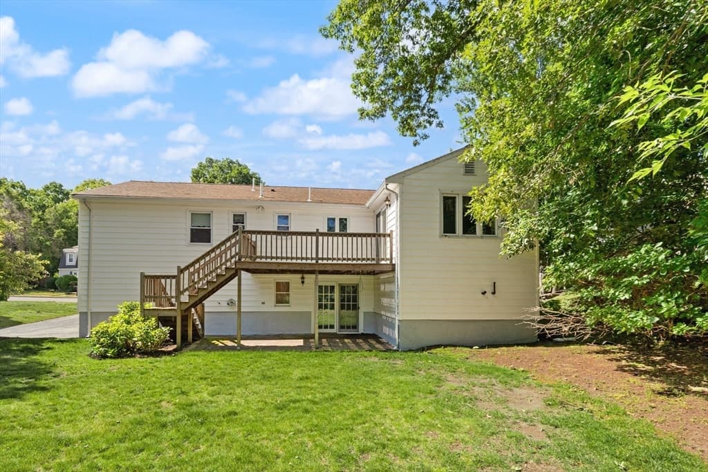 Casa em Stoneham — foto 2