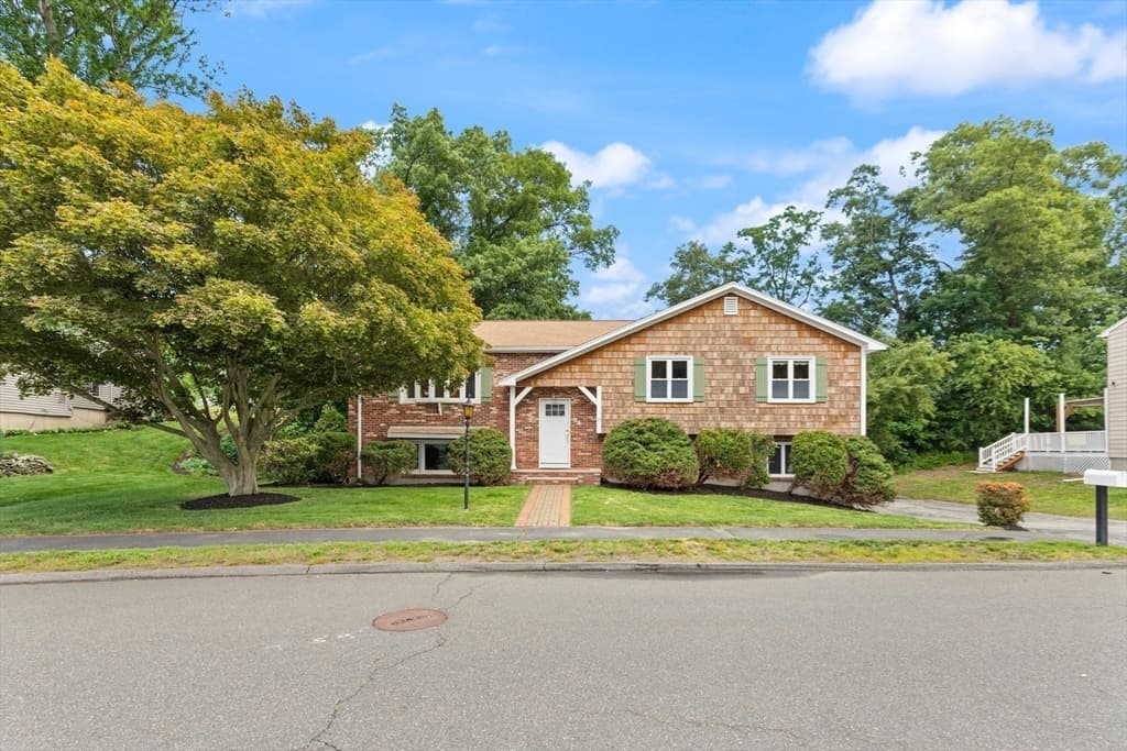 Casa em Stoneham — foto 5