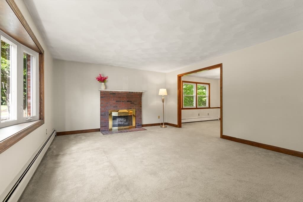 Casa em Stoneham — foto 9