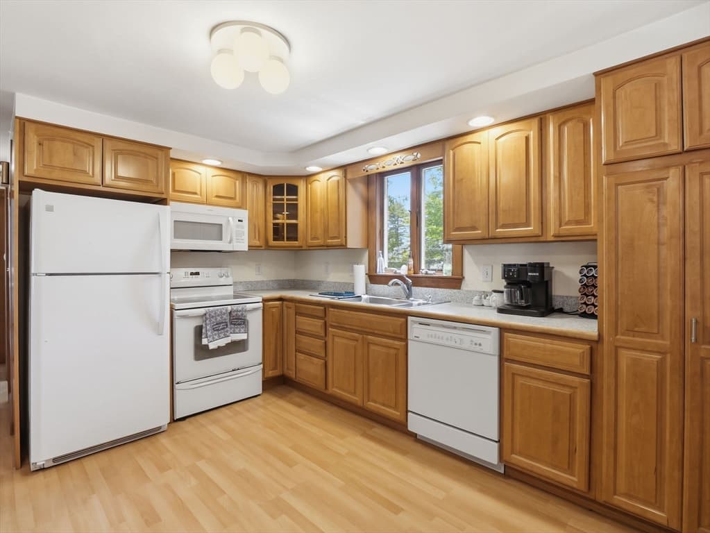 Casa em Billerica — foto 7