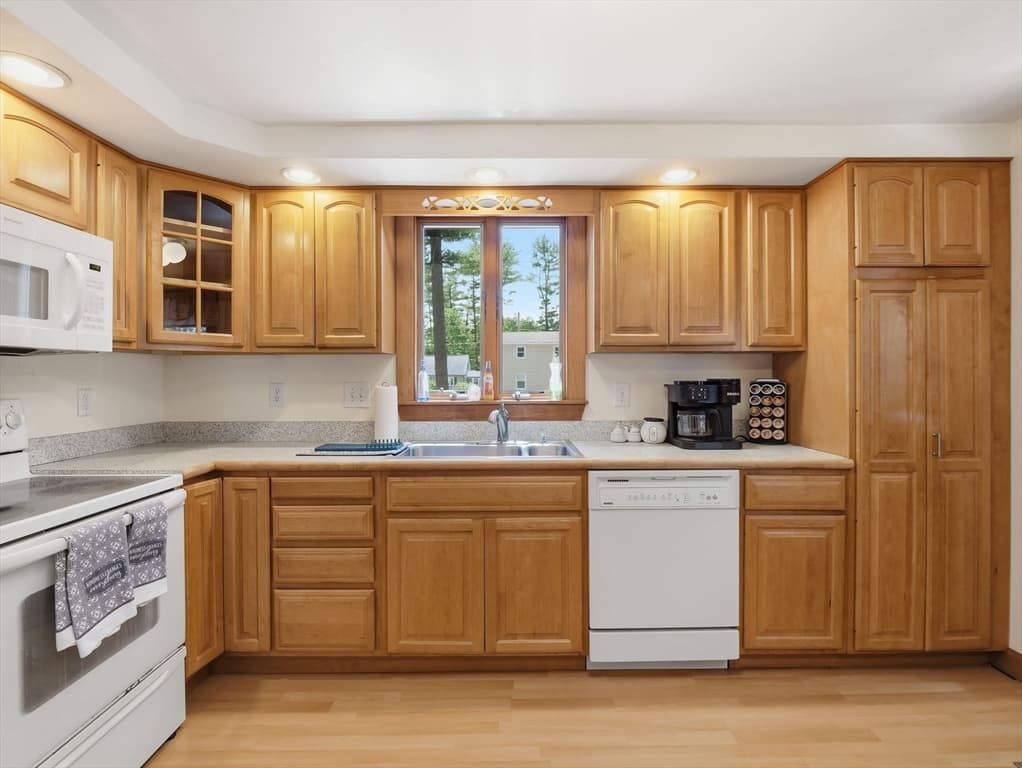 Casa em Billerica — foto 5