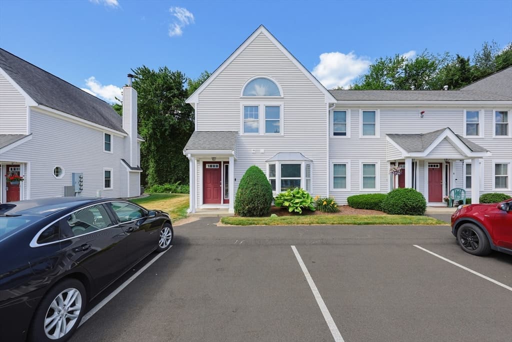 Condomínio em Raynham