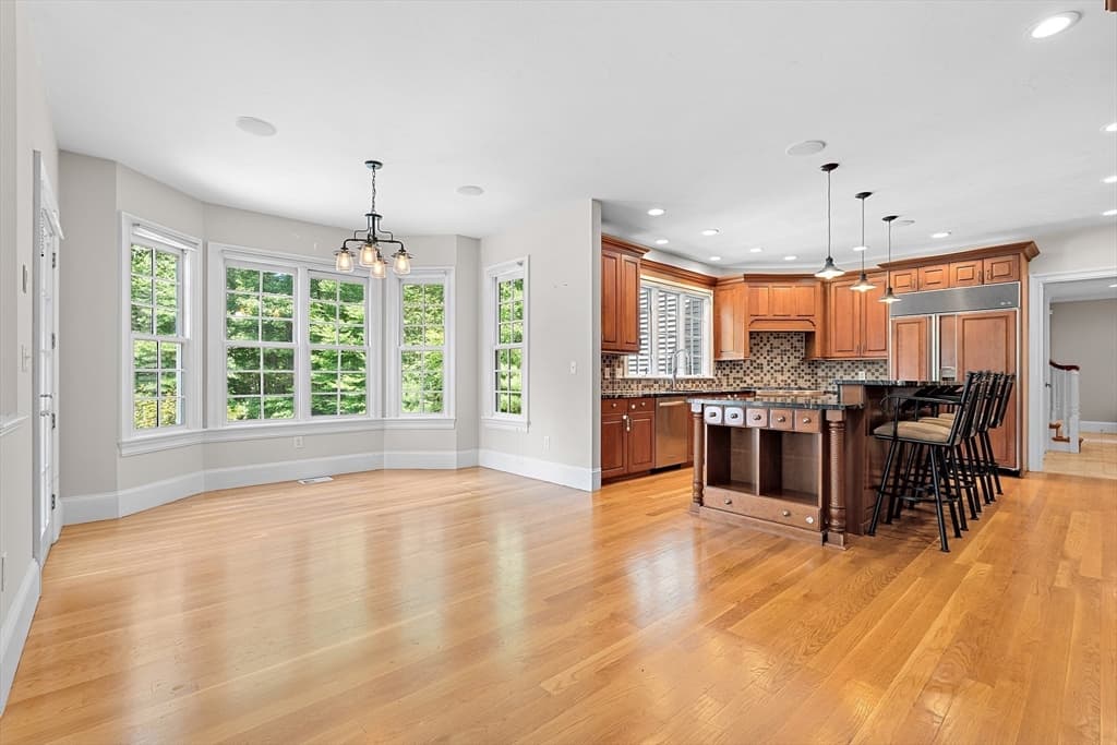 Casa em Holliston — foto 8