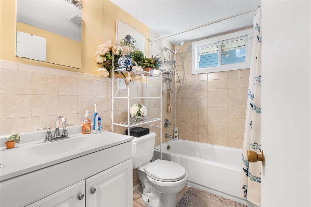 Casa em Waltham — foto 8