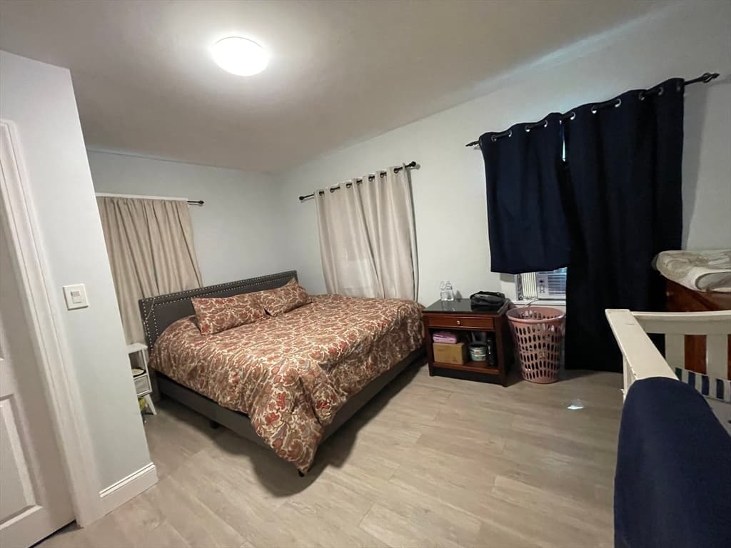 Multi-família em Marlborough — foto 6