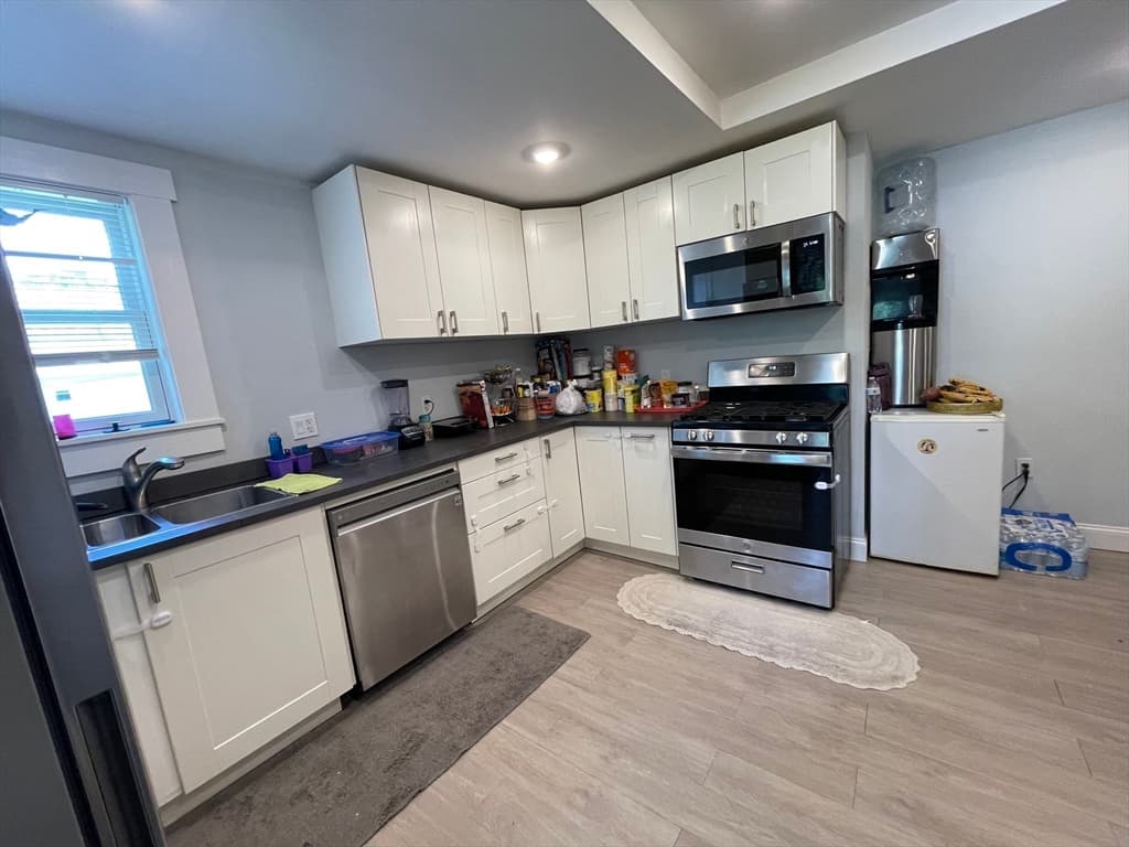 Multi-família em Marlborough — foto 4
