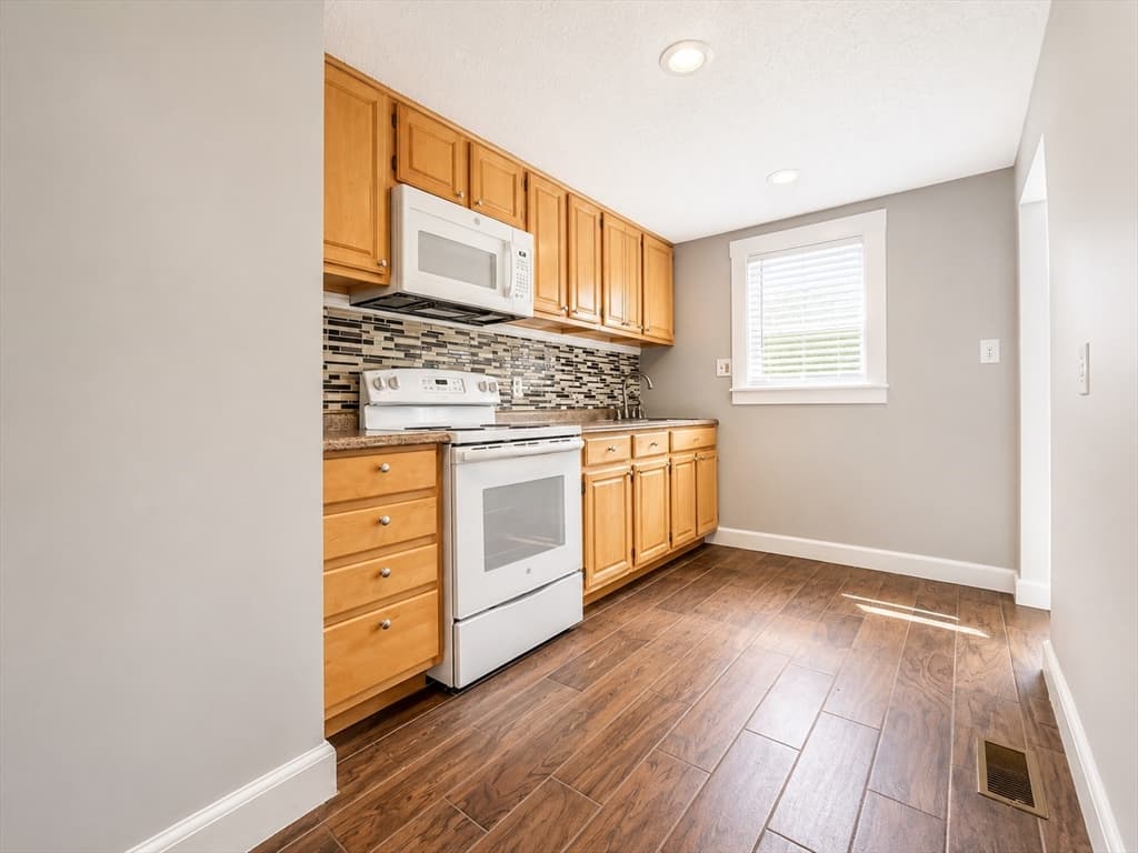 Casa em Framingham — foto 6