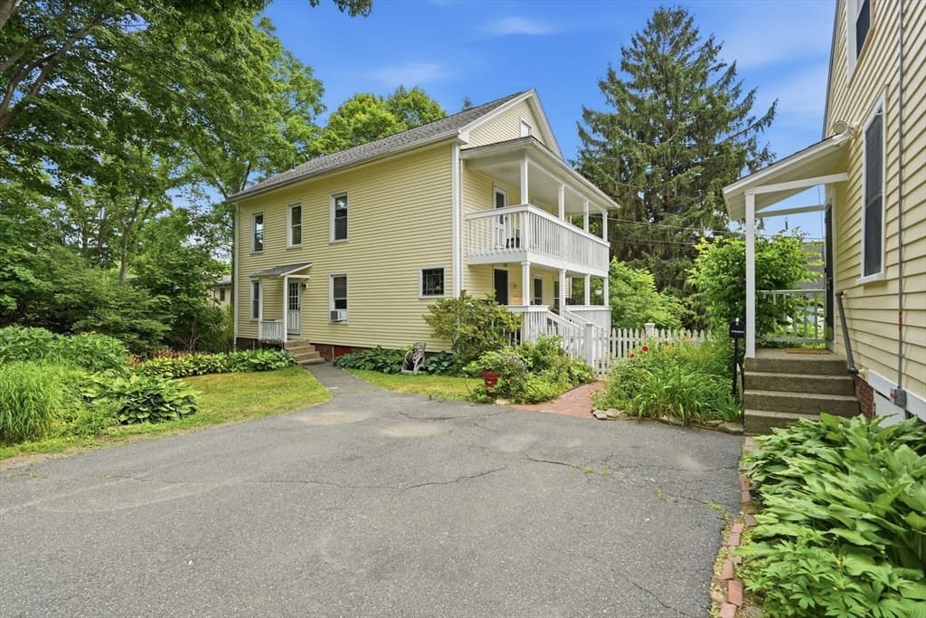 Multi-família em Amherst — foto 3