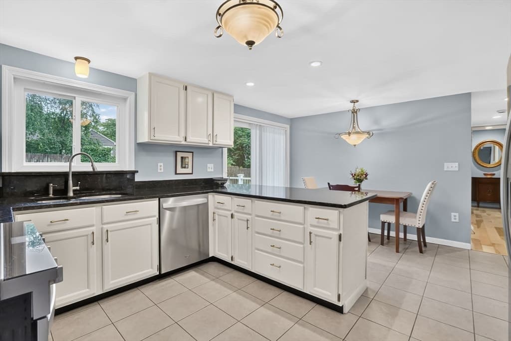 Casa em Longmeadow — foto 7