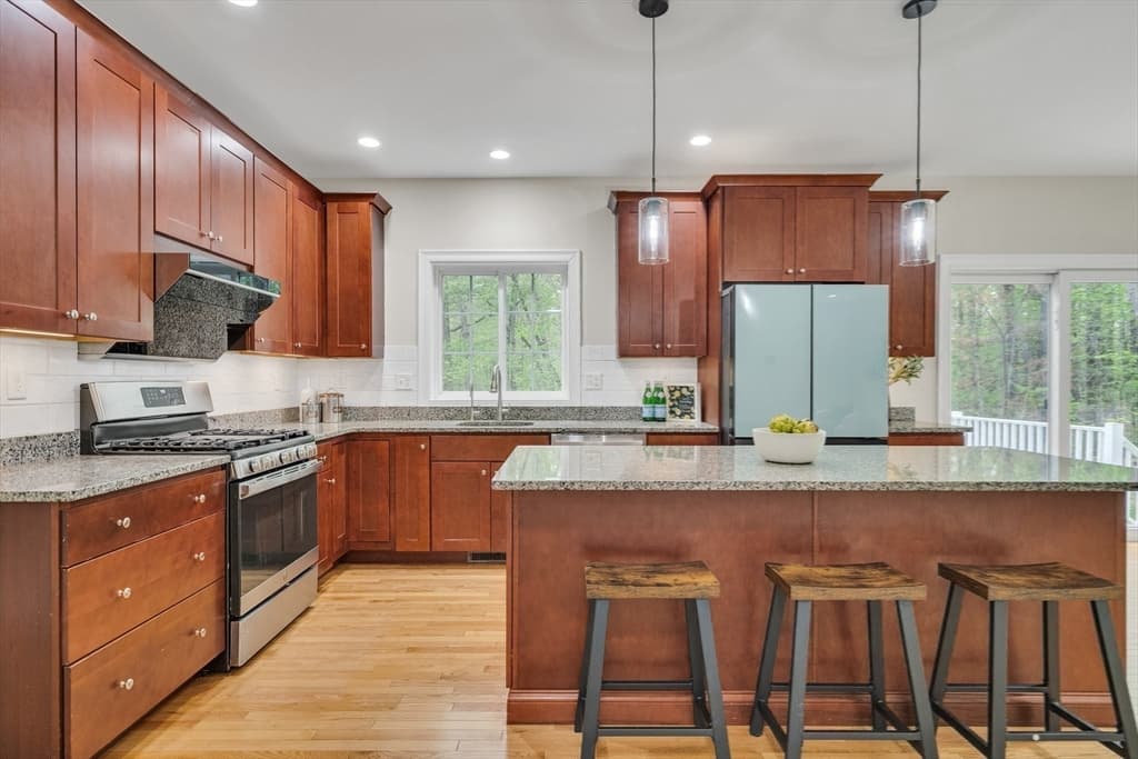 Casa em Westford — foto 9