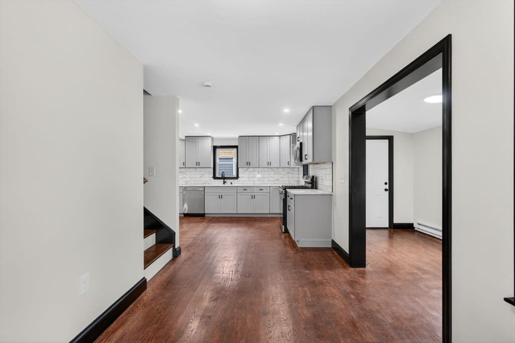 Casa em Dracut — foto 6