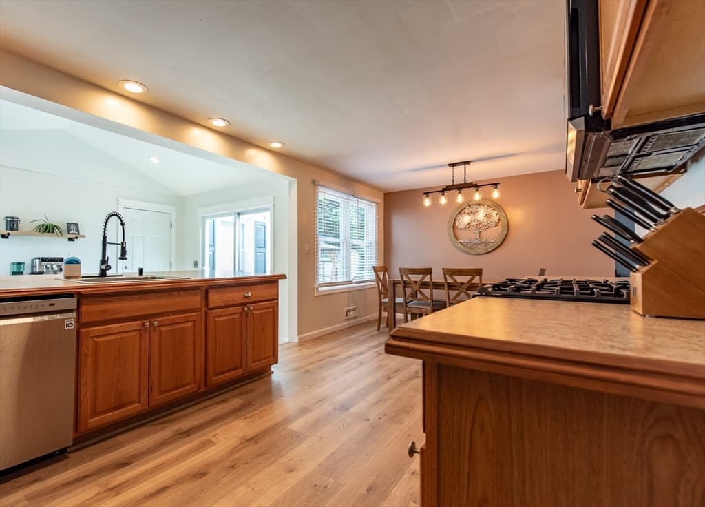Casa em Seekonk — foto 4