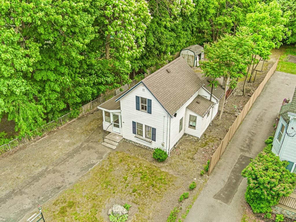 Casa em Stoneham — foto 6