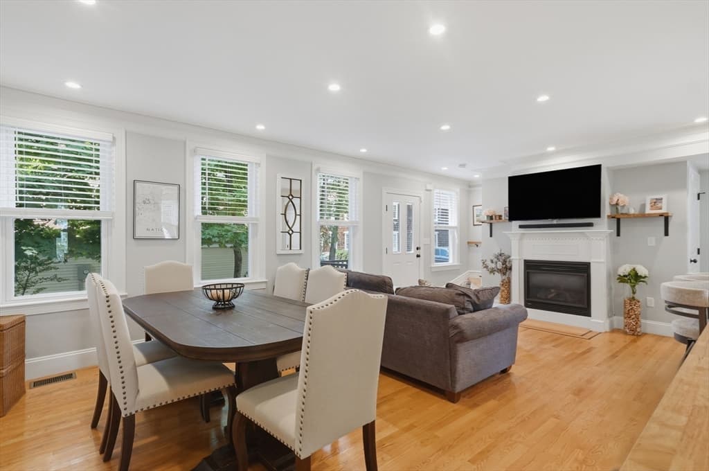 Casa em Natick — foto 7