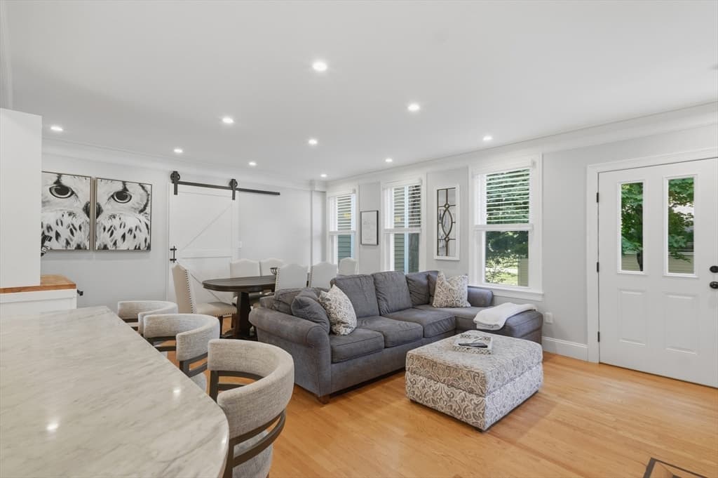 Casa em Natick — foto 3