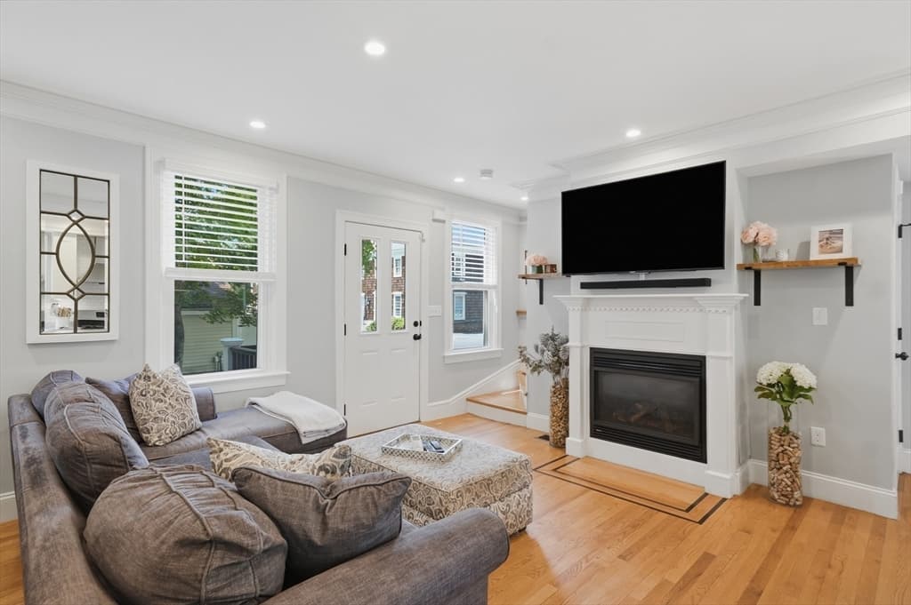 Casa em Natick — foto 5