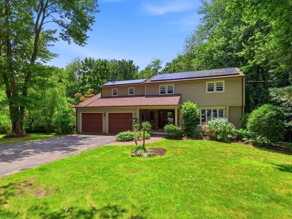 Casa em East Longmeadow — foto 2