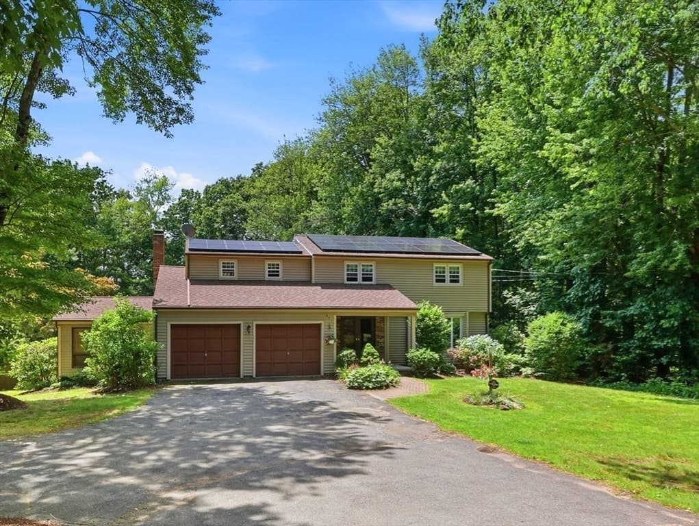 Casa em East Longmeadow