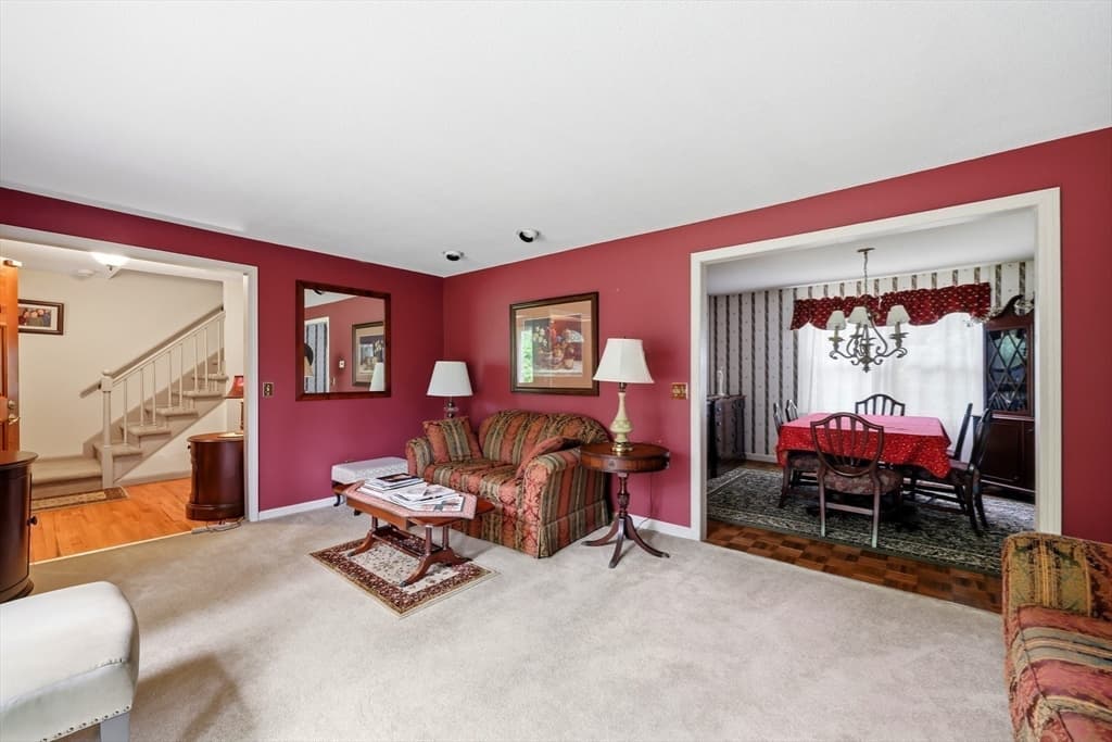 Casa em East Longmeadow — foto 5
