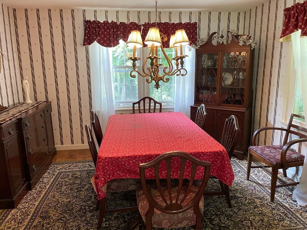 Casa em East Longmeadow — foto 8