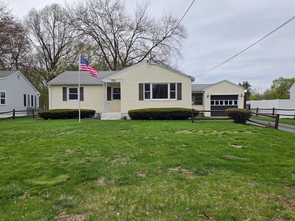 Casa em West Springfield