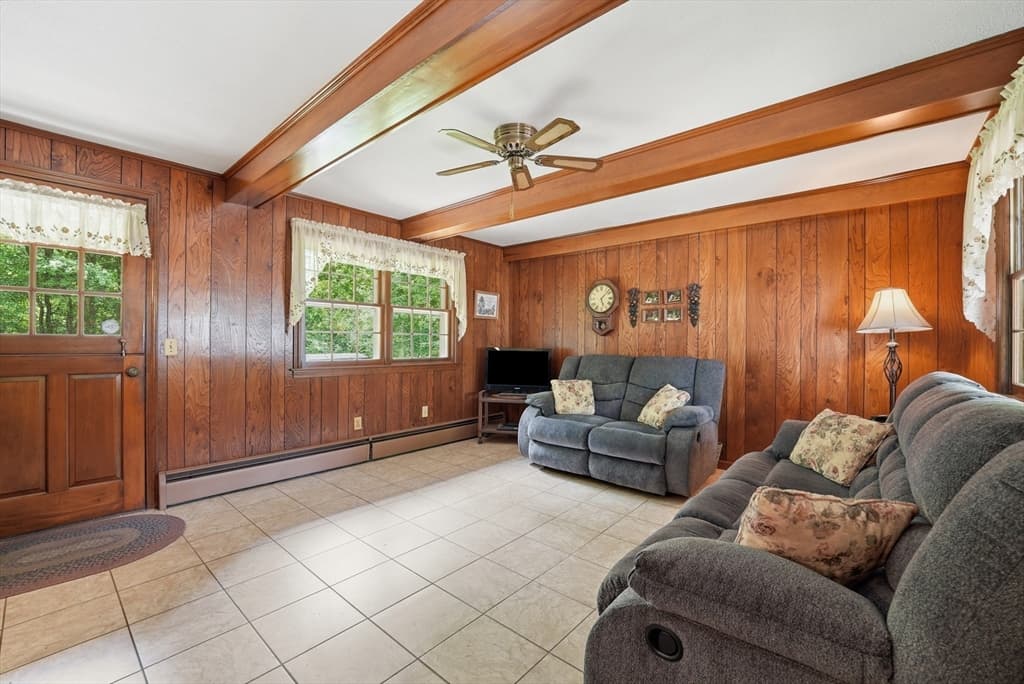 Casa em Wilbraham — foto 6