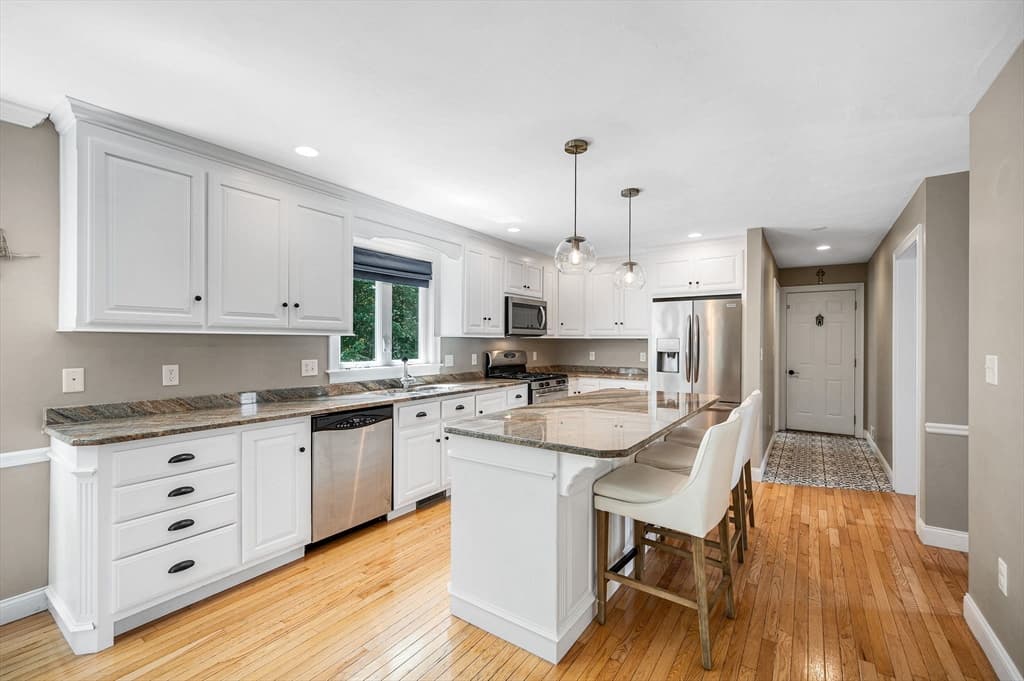 Casa em Dracut — foto 7