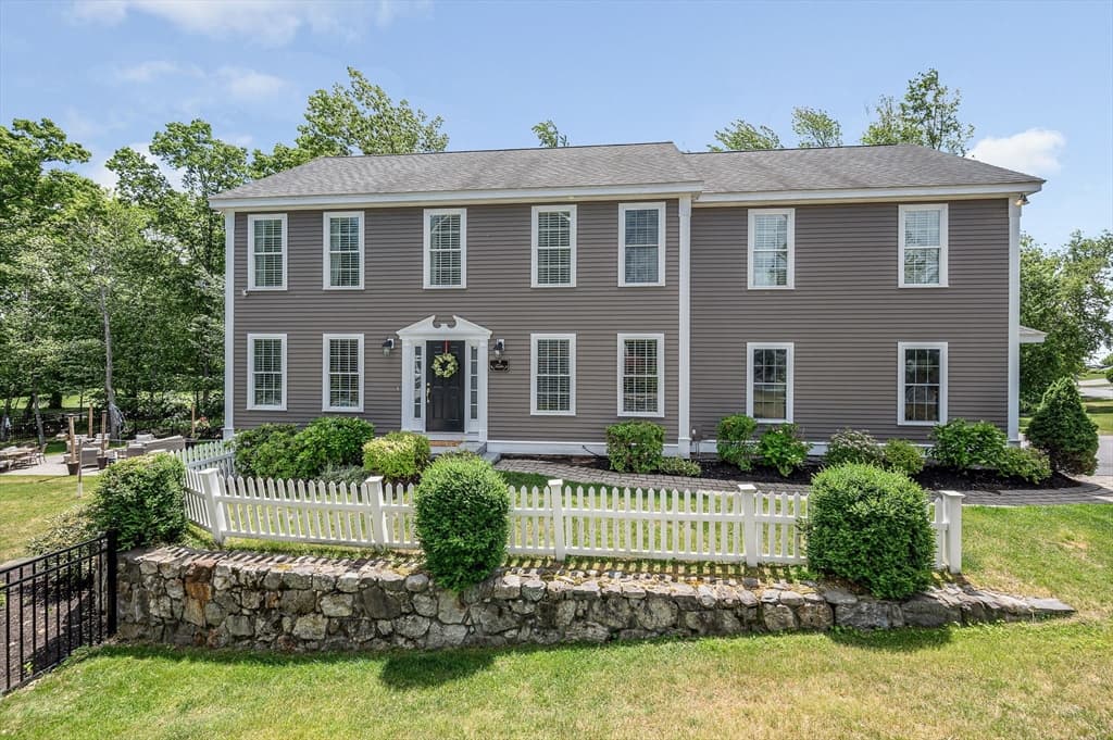 Casa em Dracut