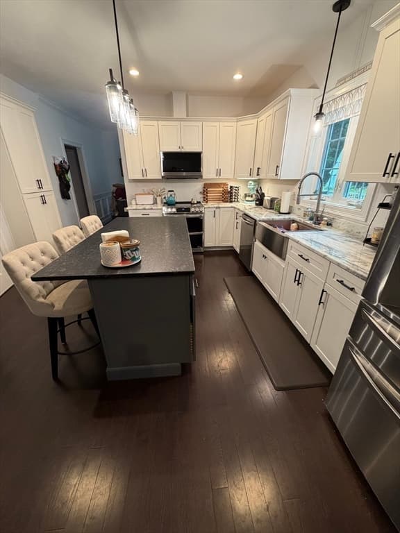 Casa em Uxbridge — foto 5