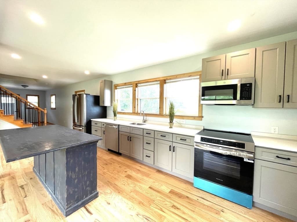 Casa em East Brookfield — foto 9