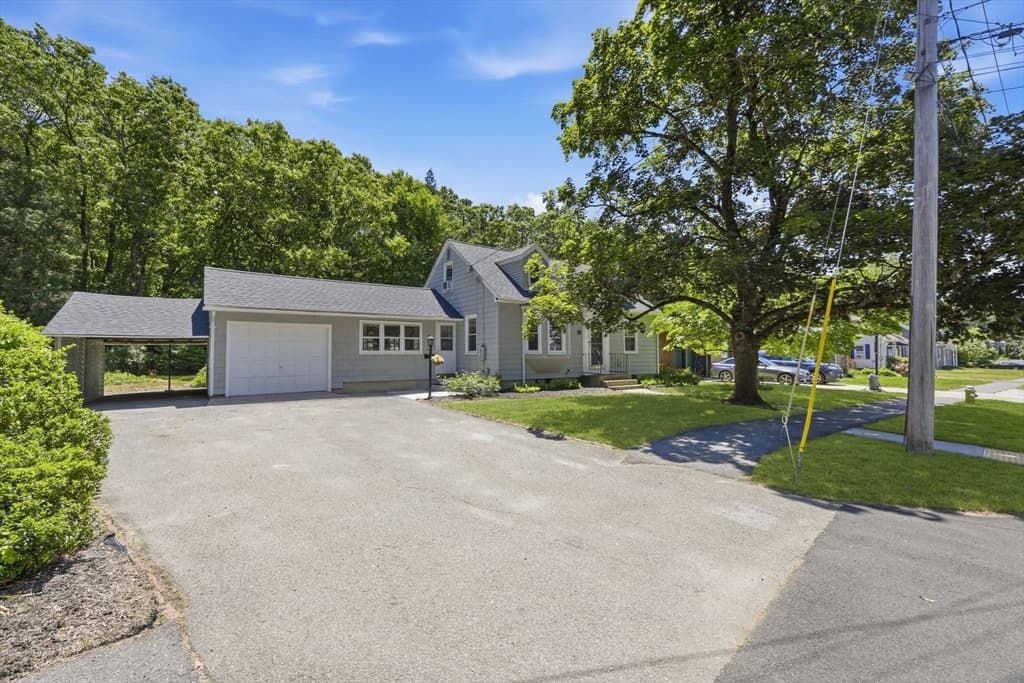 Casa em South Hadley — foto 2