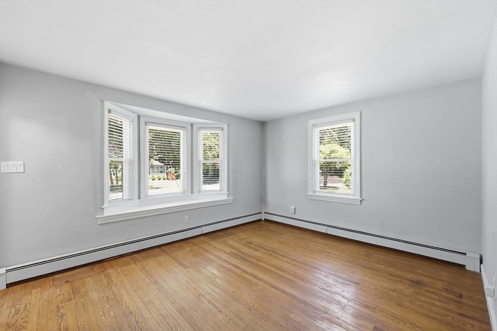 Casa em South Hadley — foto 6