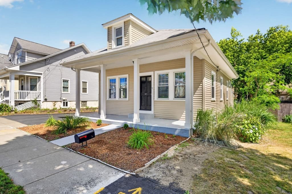 Casa em New Bedford — foto 2