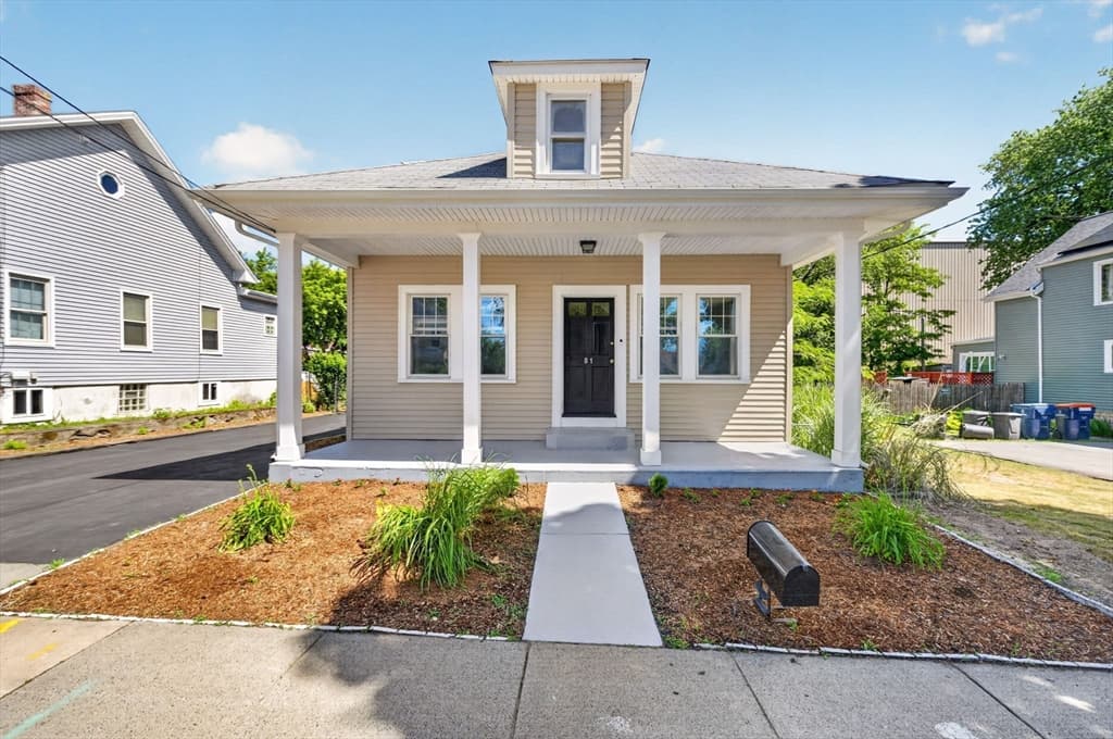 Casa em New Bedford — foto 3