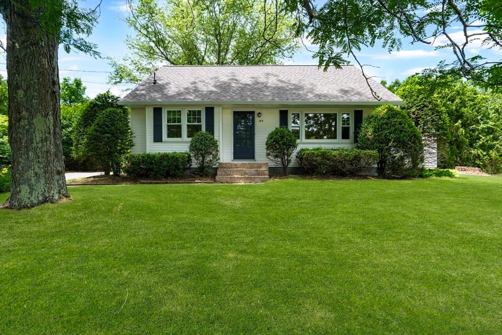 Casa em Easthampton — foto 2